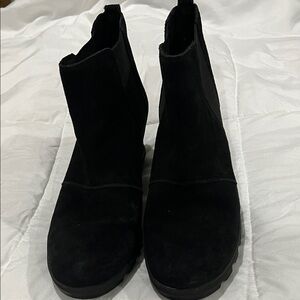 Sorel Black Suede Ankle Booties